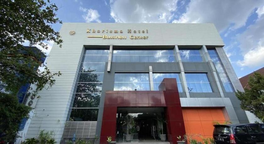 Kharisma Hotel 마디운 외부 사진